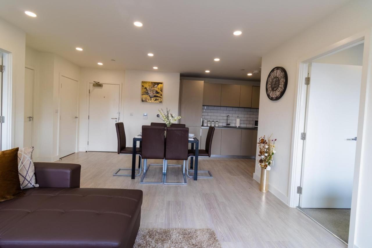 Virexxa Bedford Centre - Executive Suite - 2Bed Flat With Free Parking & Gym Esterno foto
