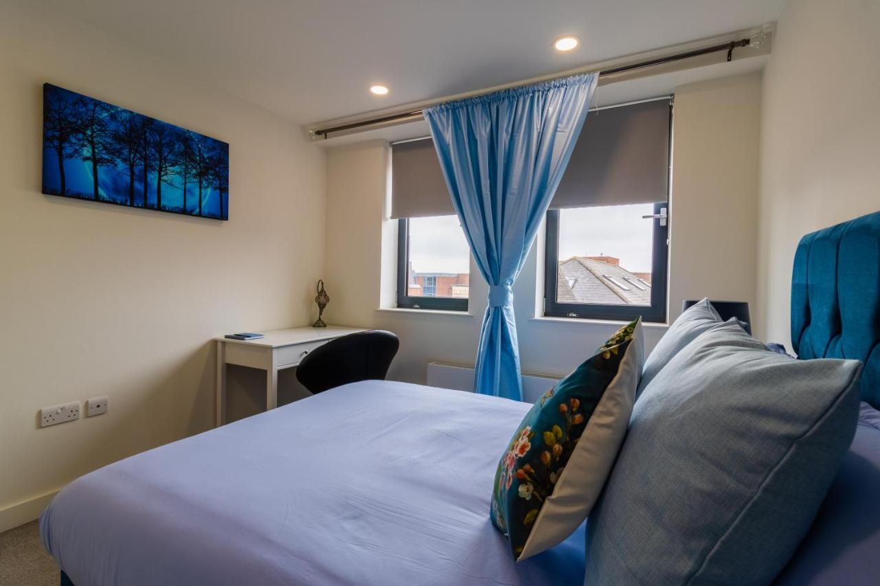 Virexxa Bedford Centre - Executive Suite - 2Bed Flat With Free Parking & Gym Esterno foto