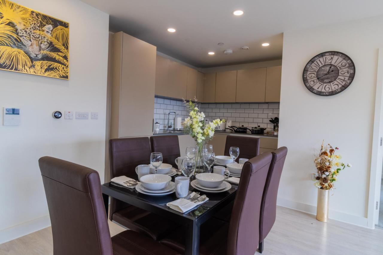 Virexxa Bedford Centre - Executive Suite - 2Bed Flat With Free Parking & Gym Esterno foto